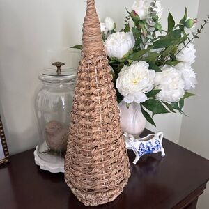 Natural Woven Cone Accent